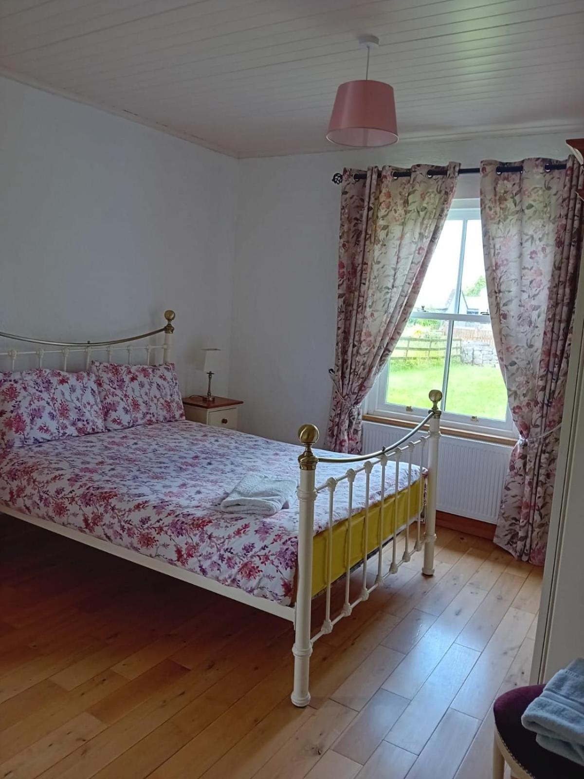 Katy Kellys Countryside Self Catering Cottage Roscommon Eksteriør billede