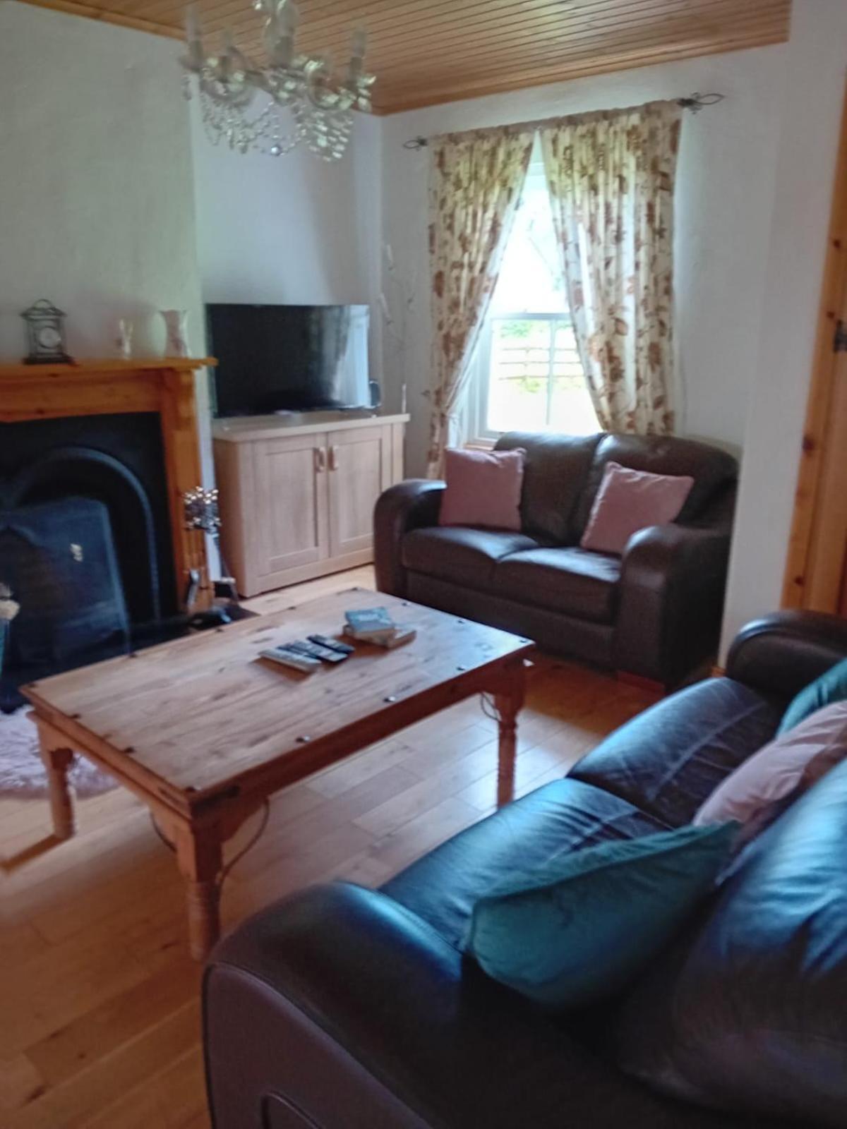 Katy Kellys Countryside Self Catering Cottage Roscommon Eksteriør billede